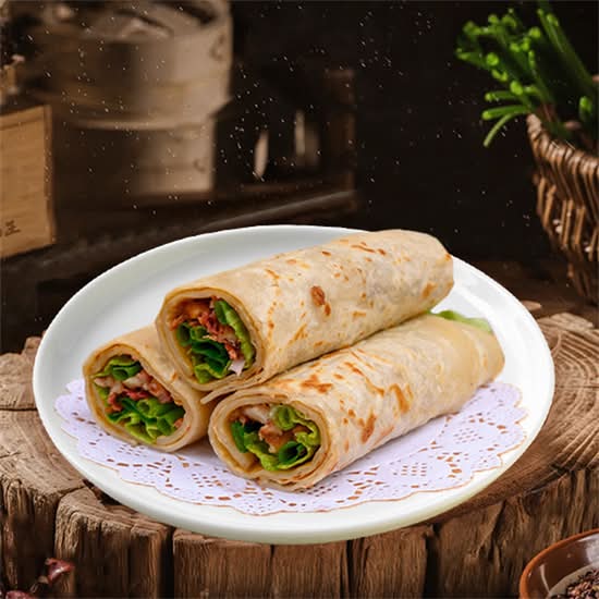 油饼卷酱肉 1pc Braised Pork Rolled in Fried Flatbread 1pc